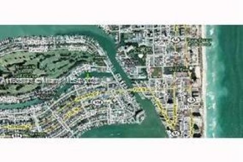 Снять в аренду кондоминиум в Майами-Бич, Флорида 1 спальня, 65.12м2, № 1932614 - фото 2