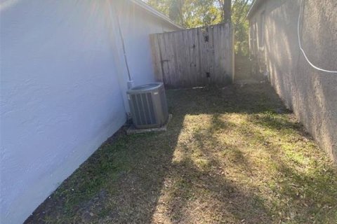 Villa ou maison à louer à Lutz, Floride: 2 chambres, 75.16 m2 № 2150555 - photo 21