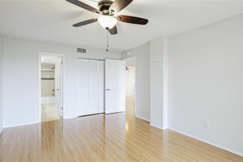 Condominio en alquiler en Bradenton, Florida, 2 dormitorios, 109.44 m2 № 1673931 - foto 18