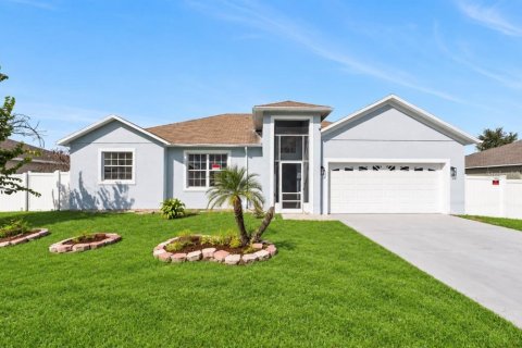 House in Kissimmee, Florida 3 bedrooms, 174.28 sq.m. № 2391487