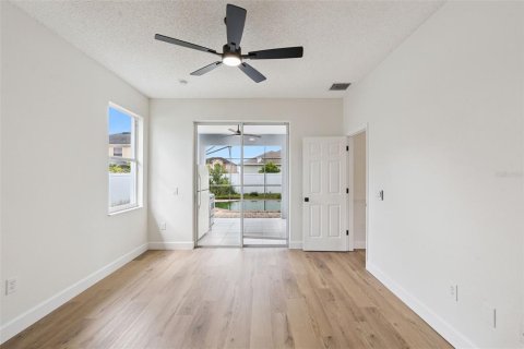 House in Kissimmee, Florida 3 bedrooms, 174.28 sq.m. № 2391487 - photo 29