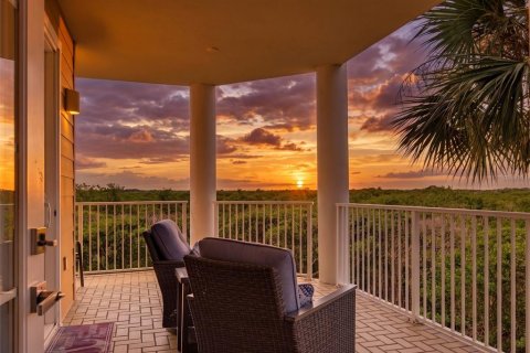 Condo in Ponce Inlet, Florida, 3 bedrooms № 2370943 - photo 13
