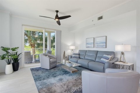 Condo in Ponce Inlet, Florida, 3 bedrooms № 2370943 - photo 7