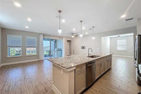 Villa ou maison à vendre à Groveland, Floride: 3 chambres, 172.98 m2 № 2095900 - photo 12