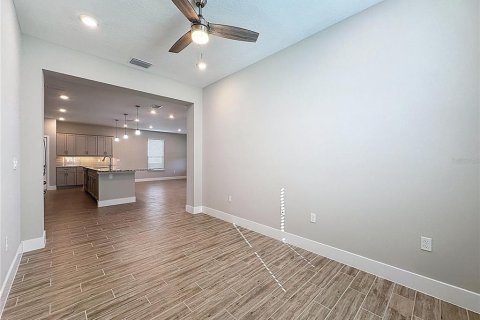 Villa ou maison à vendre à Groveland, Floride: 3 chambres, 172.98 m2 № 2095900 - photo 18