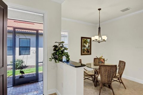 House in Venice, Florida 2 bedrooms, 147.99 sq.m. № 1734963 - photo 6