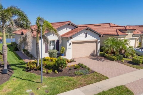 House in Venice, Florida 2 bedrooms, 147.99 sq.m. № 1734963 - photo 3
