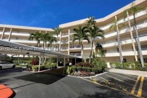 Condominio en alquiler en Pompano Beach, Florida, 3 dormitorios, 139.35 m2 № 1930951 - foto 21