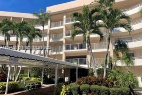 Condominio en alquiler en Pompano Beach, Florida, 3 dormitorios, 139.35 m2 № 1930951 - foto 20