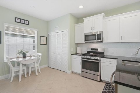 Villa ou maison à vendre à Venice, Floride: 2 chambres, 121.24 m2 № 2431180 - photo 13