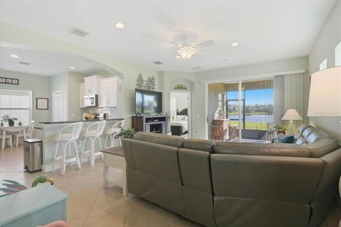 Villa ou maison à vendre à Venice, Floride: 2 chambres, 121.24 m2 № 2431180 - photo 7