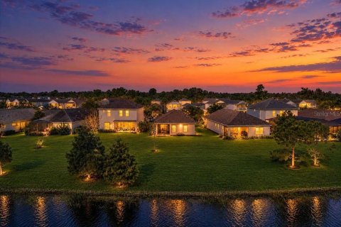 Villa ou maison à vendre à Venice, Floride: 2 chambres, 121.24 m2 № 2431180 - photo 2