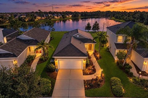 Villa ou maison à Venice, Floride 2 chambres, 121.24 m2 № 2431180