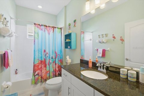 Villa ou maison à vendre à Venice, Floride: 2 chambres, 121.24 m2 № 2431180 - photo 17