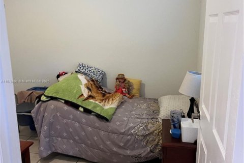 Townhouse in Homestead, Florida 3 bedrooms, 153.29 sq.m. № 1861007 - photo 16