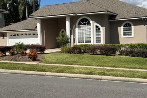 Casa en venta en Altamonte Springs, Florida, 4 dormitorios, 253.99 m2 № 2430739 - foto 2