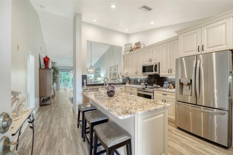 Condominio en venta en Sarasota, Florida, 2 dormitorios, 115.01 m2 № 2137242 - foto 2