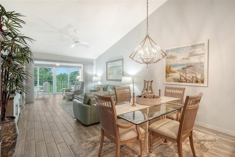 Condominio en venta en Sarasota, Florida, 2 dormitorios, 115.01 m2 № 2137242 - foto 4