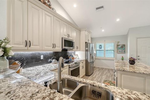 Condominio en venta en Sarasota, Florida, 2 dormitorios, 115.01 m2 № 2137242 - foto 19