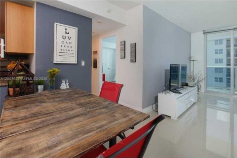 Copropriété à vendre à North Bay Village, Floride: 1 chambre, 76.64 m2 № 2170842 - photo 6
