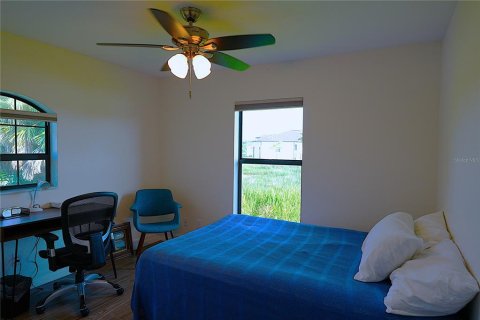 House in Rotonda, Florida 3 bedrooms, 142.33 sq.m. № 1856094 - photo 9