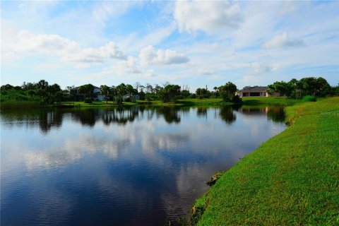 House in Rotonda, Florida 3 bedrooms, 142.33 sq.m. № 1856094 - photo 18