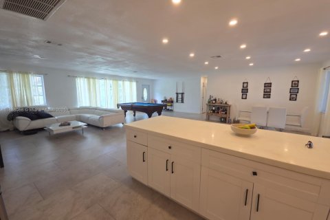 Villa ou maison à louer à Southwest Ranches, Floride: 4 chambres, 231.14 m2 № 2169603 - photo 27