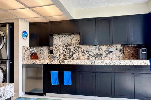 Condo in Fort Lauderdale, Florida, 2 bedrooms № 2387080 - photo 7