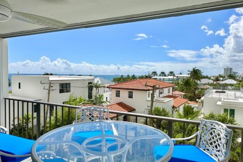 Condo in Fort Lauderdale, Florida, 2 bedrooms № 2387080 - photo 9