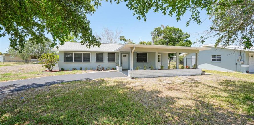 Casa en Punta Gorda, Florida 3 dormitorios, 106 m2 № 1657013