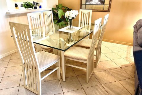 Condo in Bradenton, Florida, 2 bedrooms  № 1163726 - photo 15