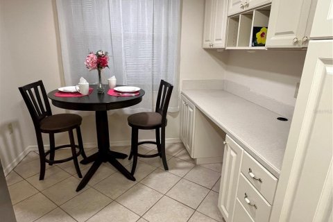 Condo in Bradenton, Florida, 2 bedrooms  № 1163726 - photo 5