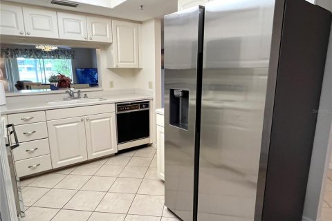Condo in Bradenton, Florida, 2 bedrooms  № 1163726 - photo 6
