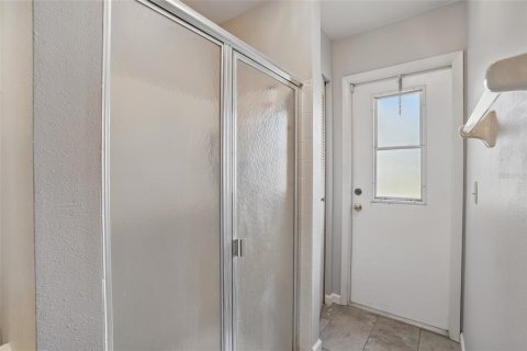 Купить виллу или дом в Порт-Шарлотт, Флорида 9 комнат, 164.9м2, № 1770112 - фото 26
