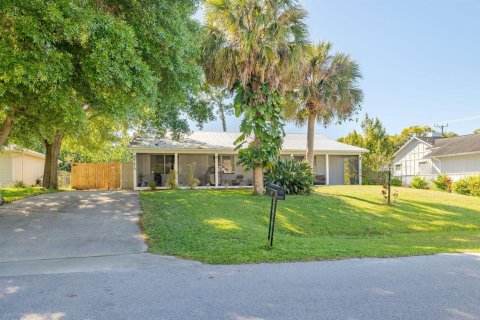Villa ou maison à Vero Beach, Floride 3 chambres, 124.86 m2 № 2146027