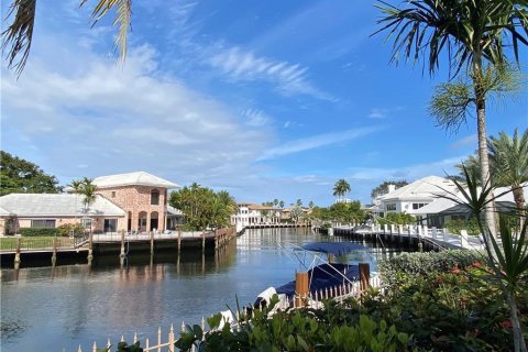 Villa ou maison à vendre à Fort Lauderdale, Floride: 4 chambres, 453.18 m2 № 2147135 - photo 2