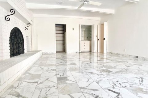 Villa ou maison à vendre à Fort Lauderdale, Floride: 4 chambres, 453.18 m2 № 2147135 - photo 13