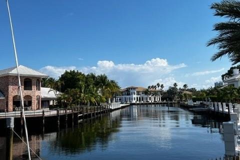 Villa ou maison à vendre à Fort Lauderdale, Floride: 4 chambres, 453.18 m2 № 2147135 - photo 5