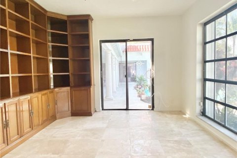 Villa ou maison à vendre à Fort Lauderdale, Floride: 4 chambres, 453.18 m2 № 2147135 - photo 18