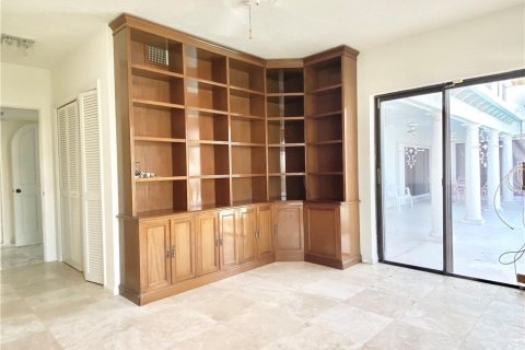 Villa ou maison à vendre à Fort Lauderdale, Floride: 4 chambres, 453.18 m2 № 2147135 - photo 17