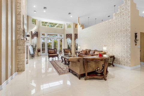 Casa en alquiler en Coral Springs, Florida, 5 dormitorios, 514.96 m2 № 2254506 - foto 3