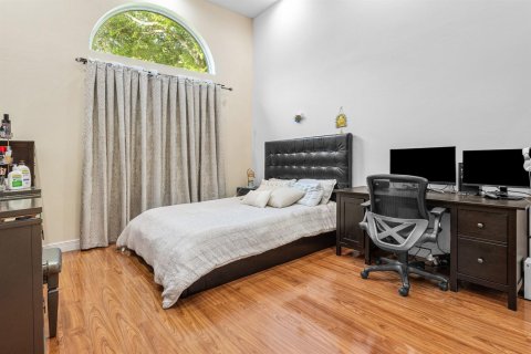 Casa en alquiler en Coral Springs, Florida, 5 dormitorios, 514.96 m2 № 2254506 - foto 19