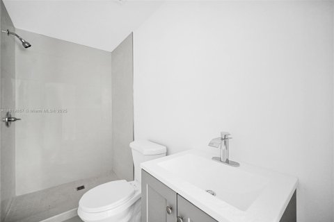 Villa ou maison à vendre à Pompano Beach, Floride: 3 chambres, 114.46 m2 № 1777708 - photo 28