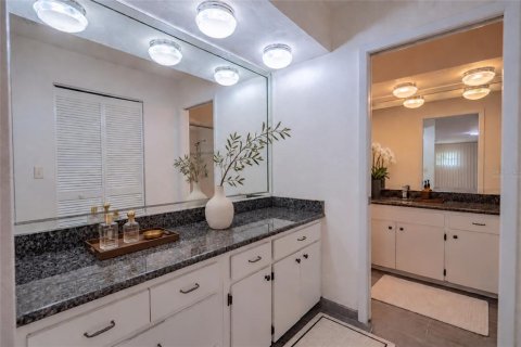 Villa ou maison à vendre à DeBary, Floride: 2 chambres, 173.91 m2 № 2399556 - photo 28