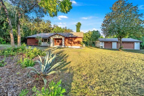 Villa ou maison à vendre à DeBary, Floride: 2 chambres, 173.91 m2 № 2399556 - photo 4