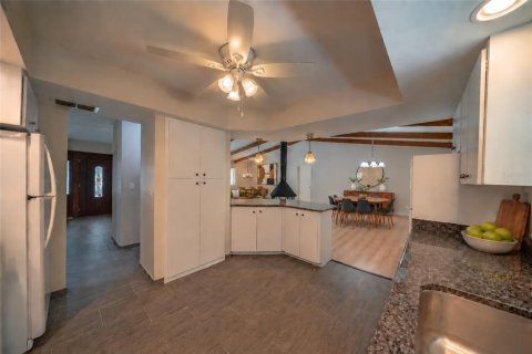 Villa ou maison à vendre à DeBary, Floride: 2 chambres, 173.91 m2 № 2399556 - photo 20
