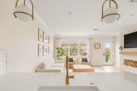 Townhouse in Bradenton, Florida 3 bedrooms, 215.53 sq.m. № 1902260 - photo 11
