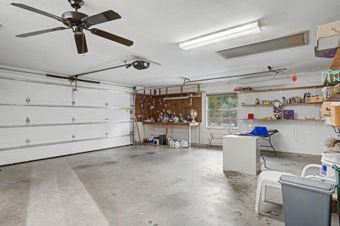 House in Dunnellon, Florida 2 bedrooms, 168.71 sq.m. № 2220993 - photo 21
