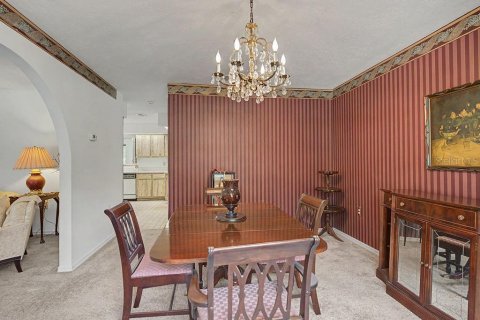House in Dunnellon, Florida 2 bedrooms, 168.71 sq.m. № 2220993 - photo 18