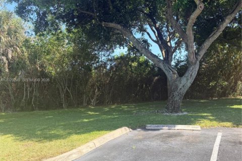 Condominio en venta en Deerfield Beach, Florida, 2 dormitorios, 82.4 m2 № 2089389 - foto 21